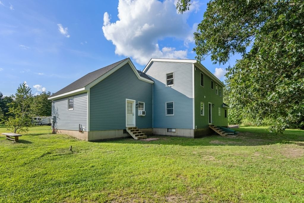 487 Long Plain Rd Leverett — Photo 34 of 42