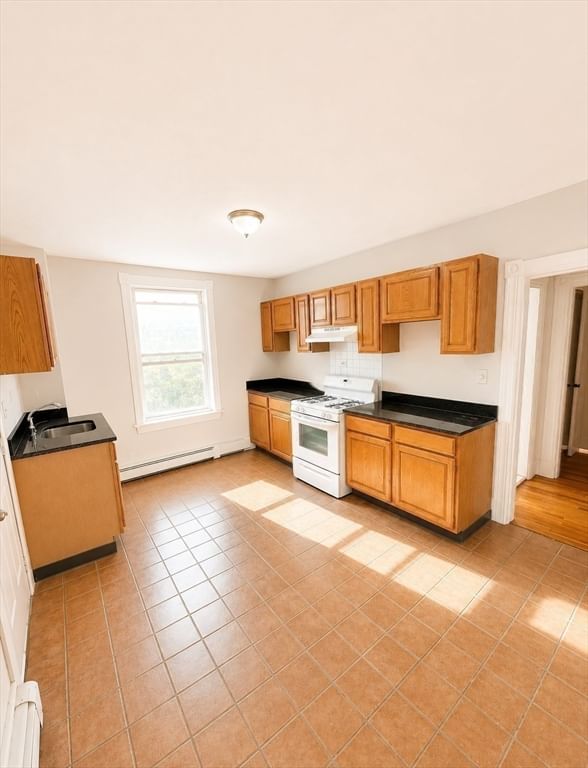 29 East Cottage Boston — Photo 14 of 33