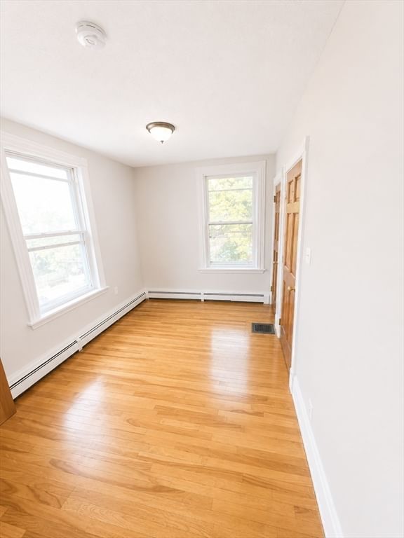 29 East Cottage Boston — Photo 18 of 33