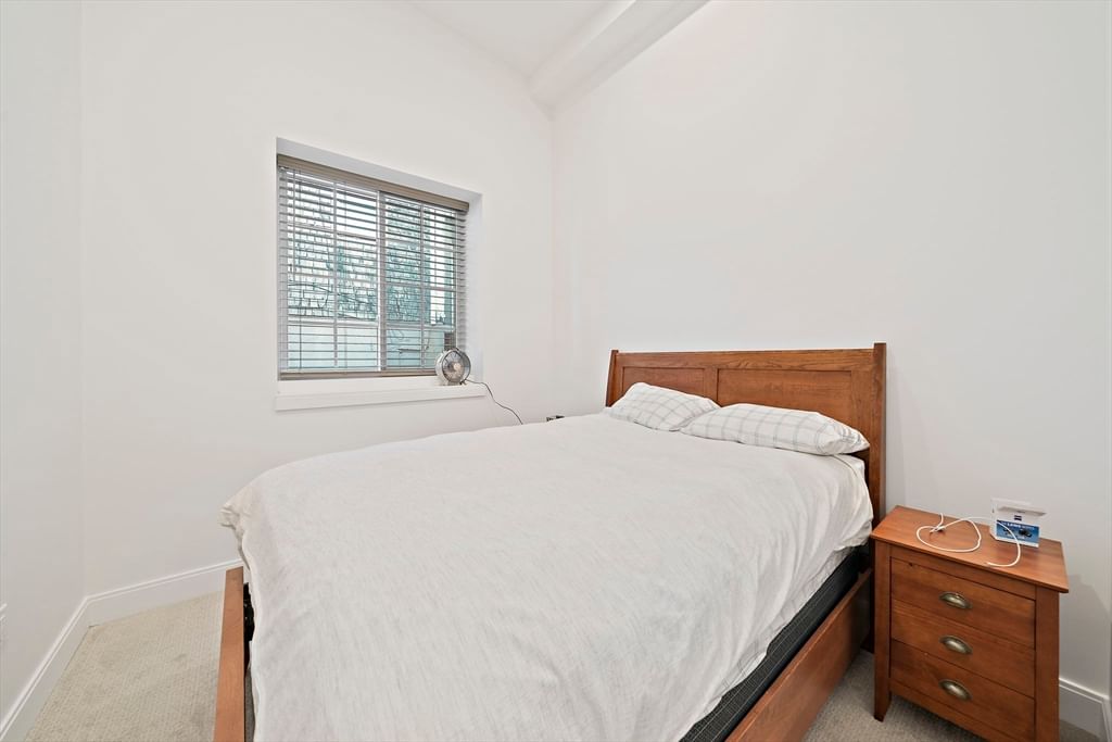 10 Water St #3 Plymouth — Photo 8 of 23