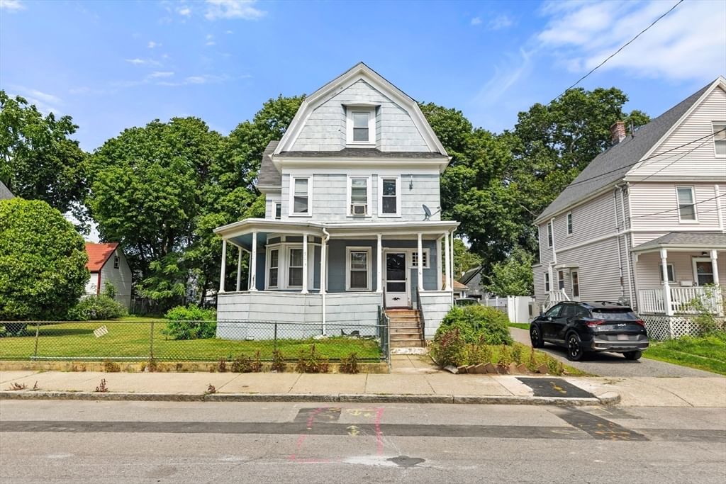 16 Holmfield Ave Boston — Photo 3 of 36