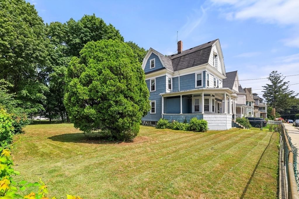 16 Holmfield Ave Boston — Photo 5 of 36