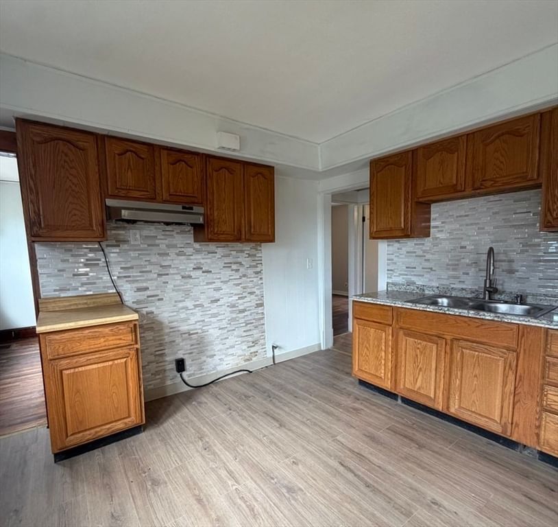 73-75 Melrose St Springfield — Photo 3 of 19
