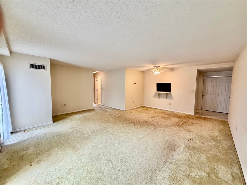 314 Riverside Avenue #304 Medford — Photo 14 of 38