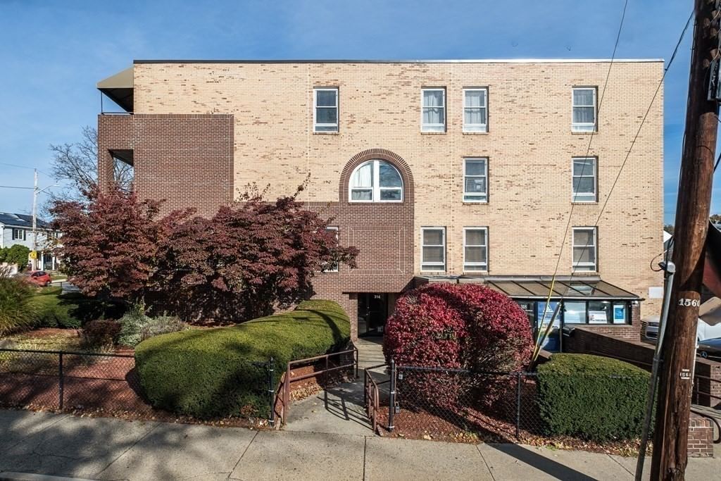 314 Riverside Avenue #304, Medford, MA 02155 photo 5