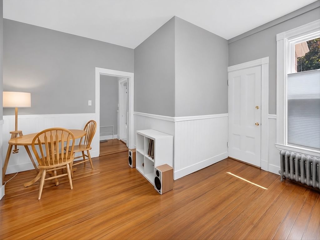 41 Walnut St #1R Somerville — Photo 6 of 24