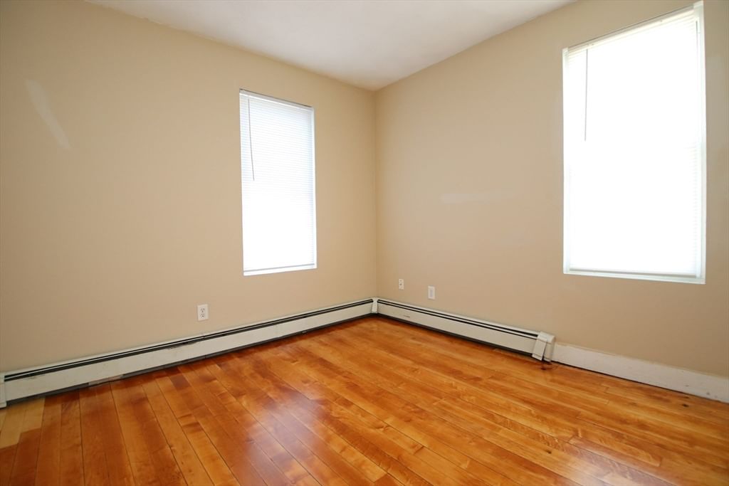 601 Lincoln Avenue Saugus — Photo 28 of 42