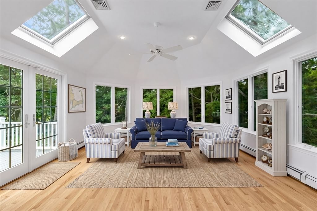 6 Heron Way Mashpee — Photo 13 of 30