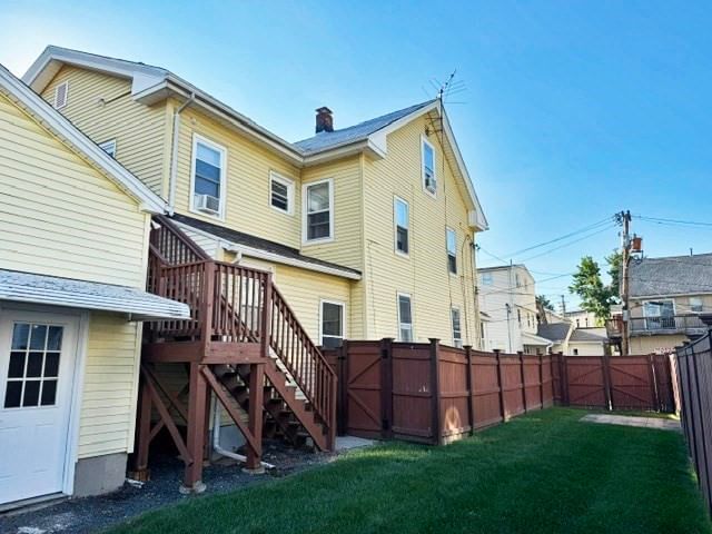 11 Maple Avenue Northampton — Photo 4 of 36