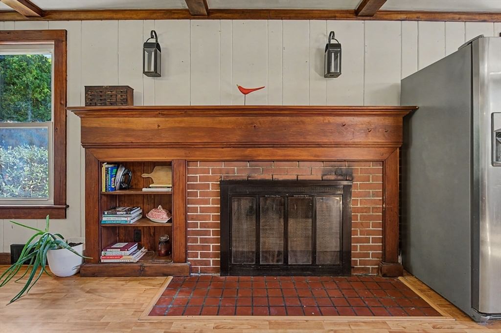 66 Glendale St Easthampton — Photo 13 of 42