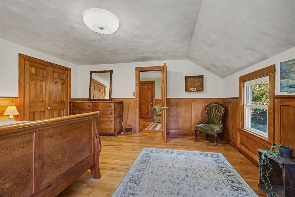66 Glendale St Easthampton — Photo 19 of 42