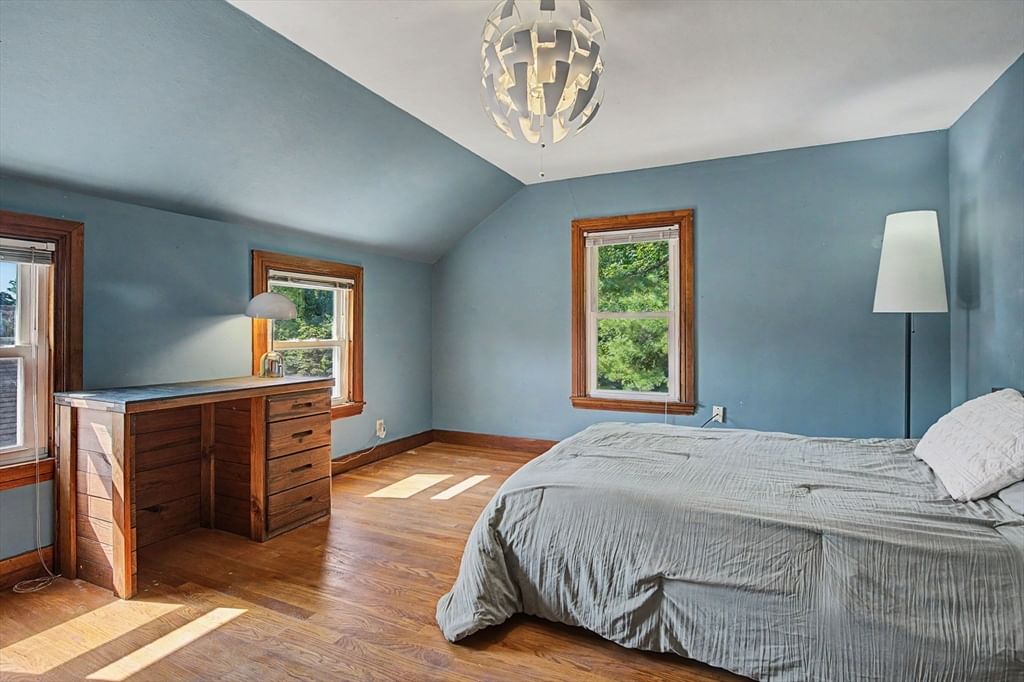 66 Glendale St Easthampton — Photo 23 of 42