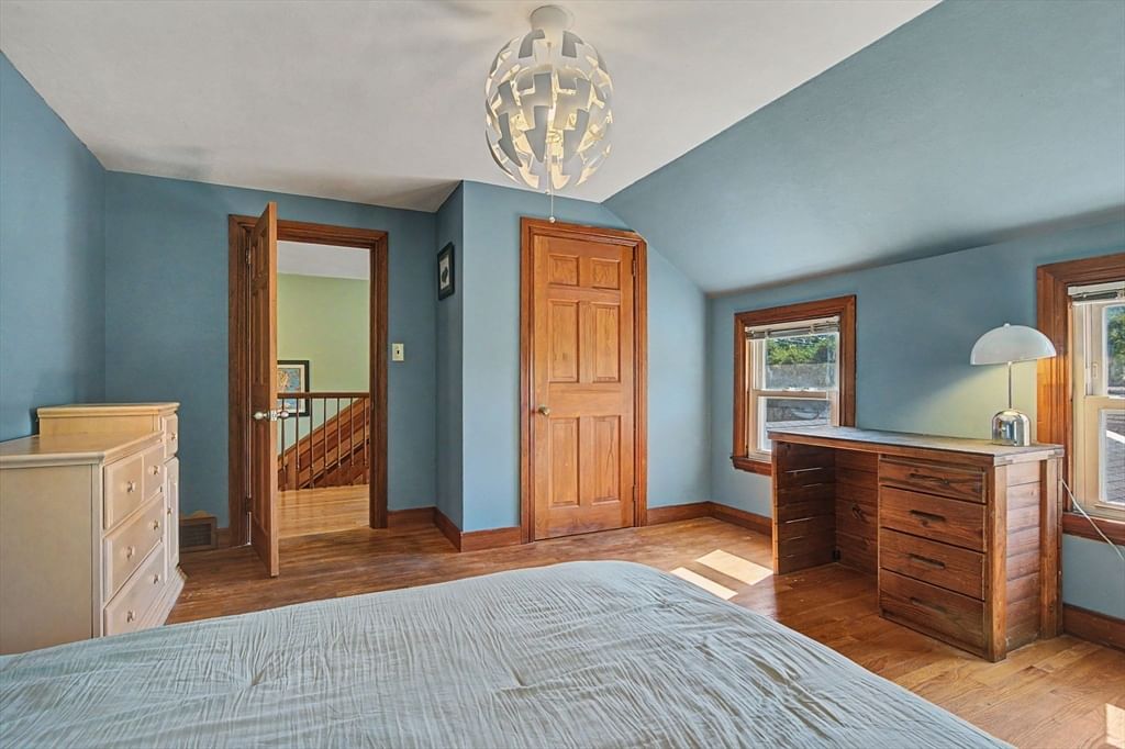66 Glendale St Easthampton — Photo 24 of 42