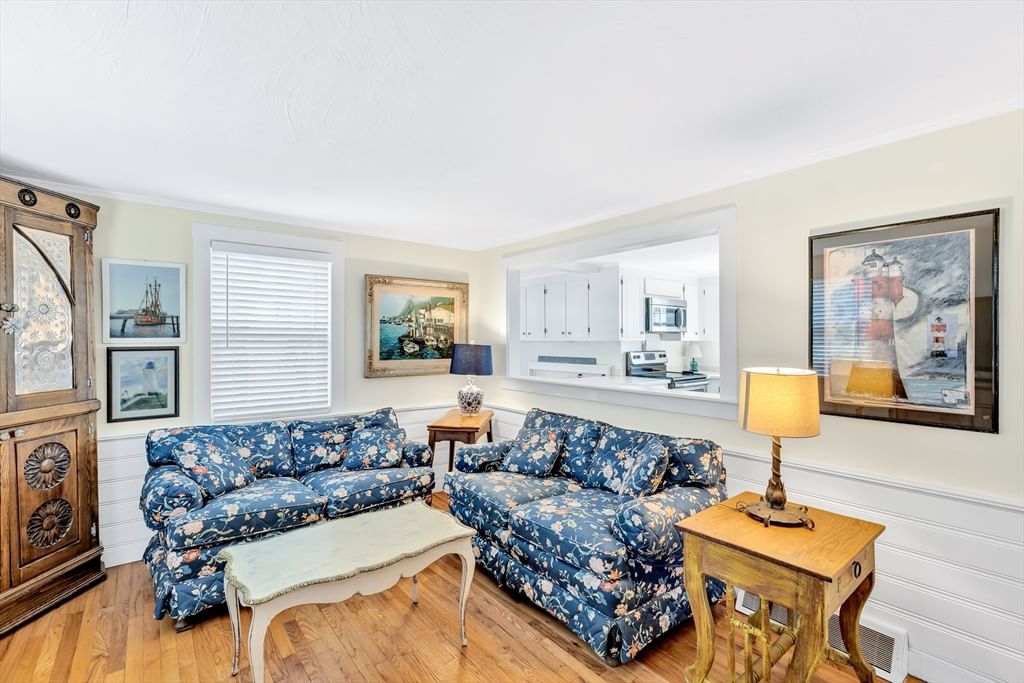 112 Osterville West Barnstable Rd Barnstable — Photo 15 of 30