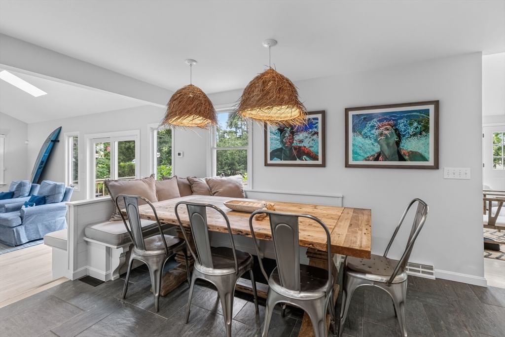 21 Vickers Street Edgartown — Photo 16 of 42