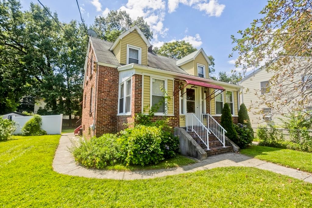 Property at 86 Laurence, Springfield, MA 01104