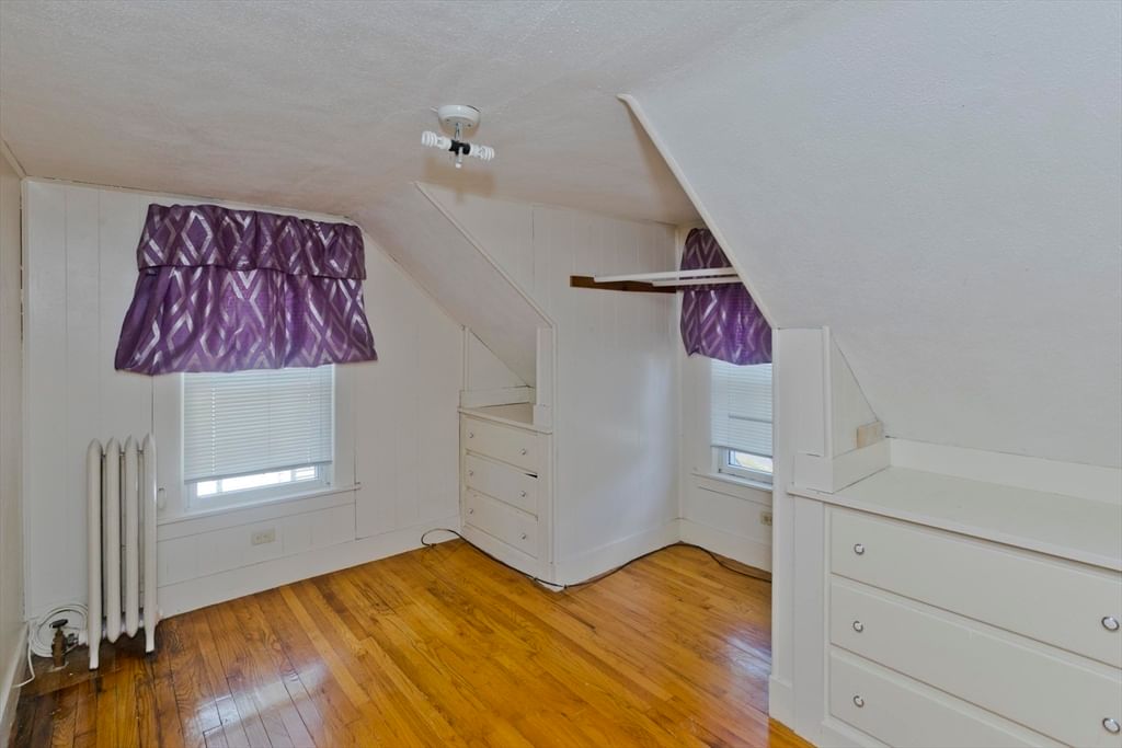 86 Laurence Springfield — Photo 20 of 42
