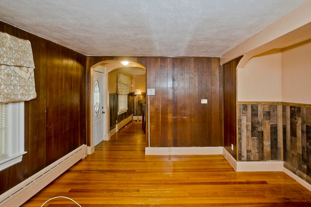 86 Laurence Springfield — Photo 9 of 42