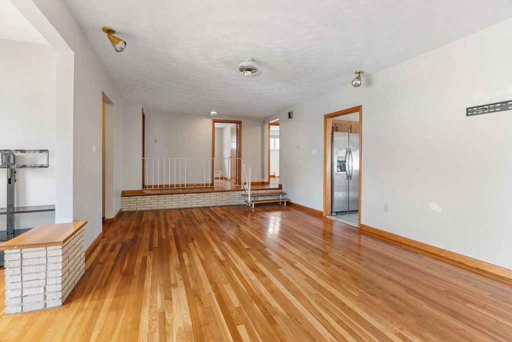42 Marlboro Street Worcester — Photo 6 of 34