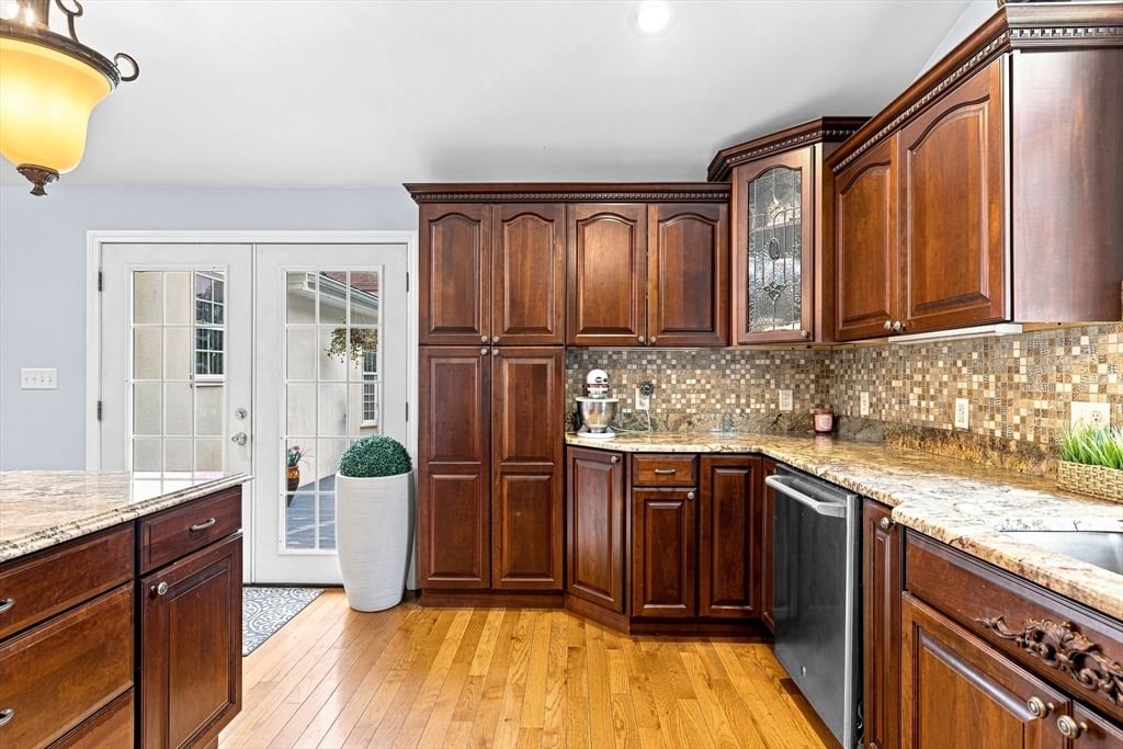 1298 Rebecca Rd Dighton — Photo 17 of 40