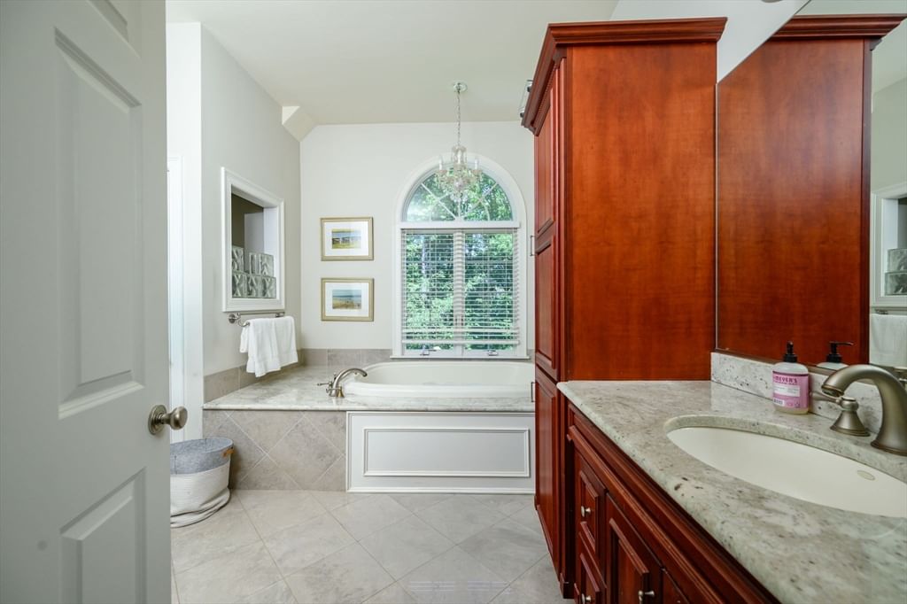 36 Stone Meadow Ln Hanover — Photo 20 of 42