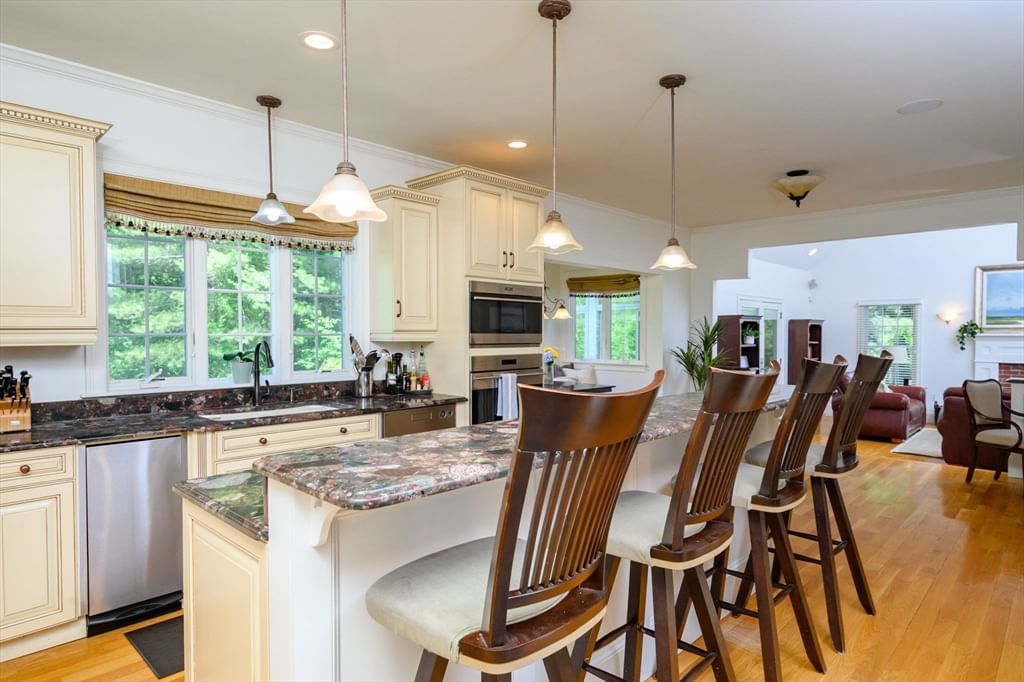 36 Stone Meadow Ln Hanover — Photo 6 of 42