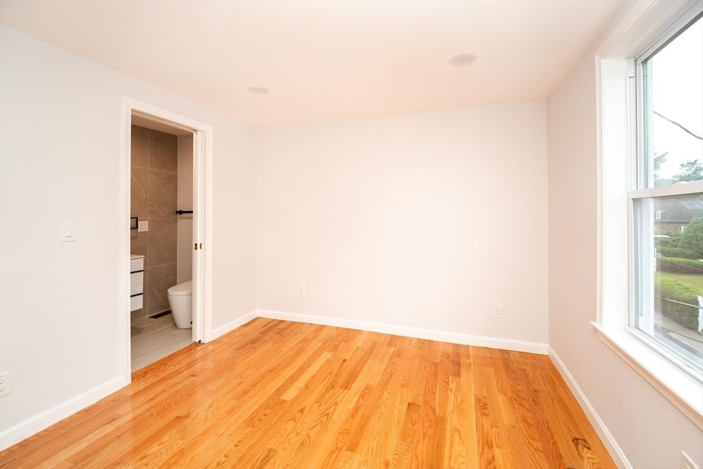 41 Haverford St #41 Boston — Photo 16 of 24