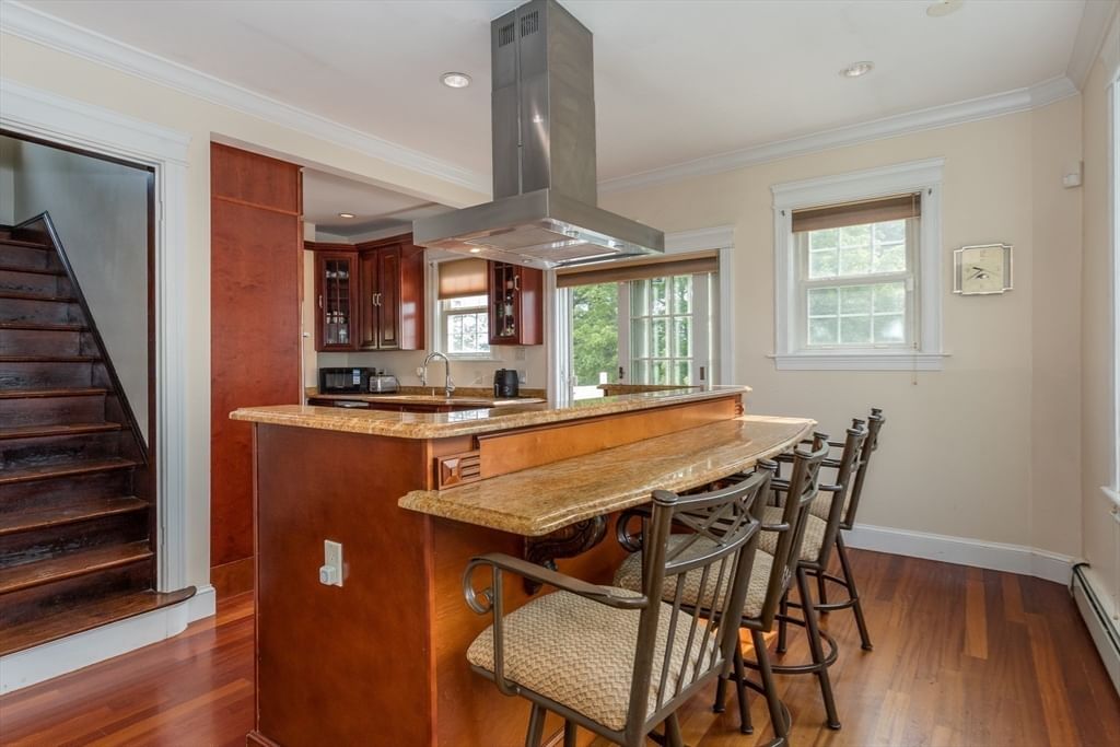 34 Avon Way Quincy — Photo 11 of 42