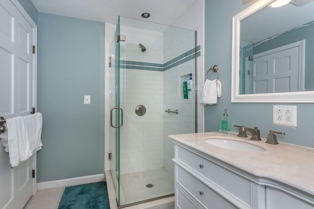 34 Avon Way Quincy — Photo 20 of 42