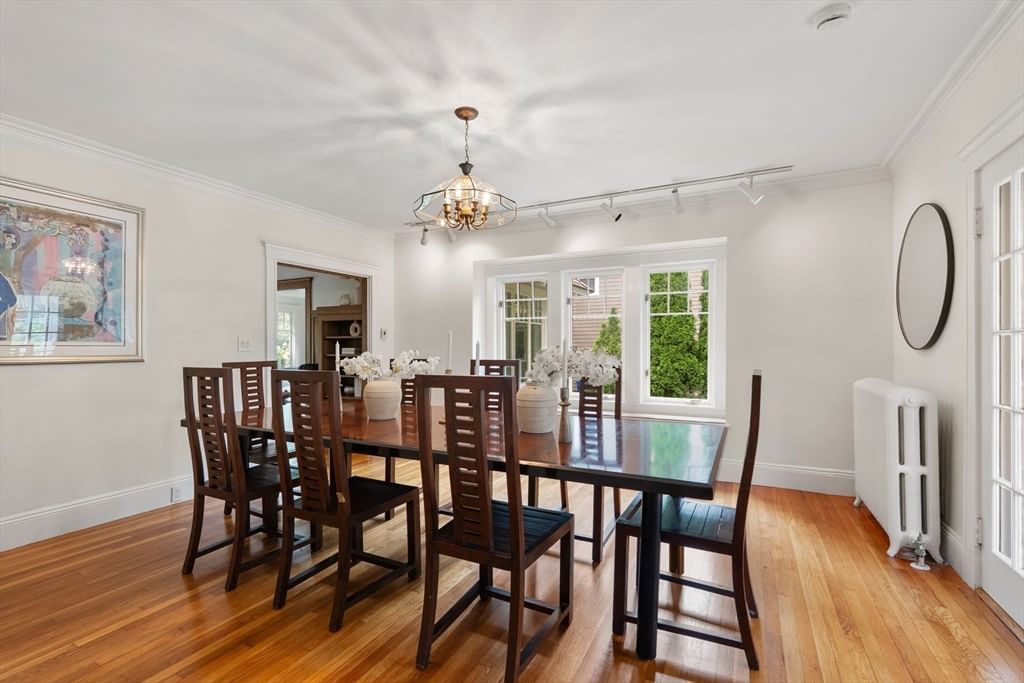 855 Commonwealth Ave Newton — Photo 16 of 37