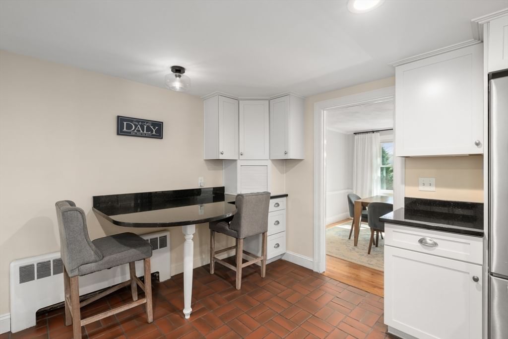 14 Fuller Brook Ave Needham — Photo 10 of 32