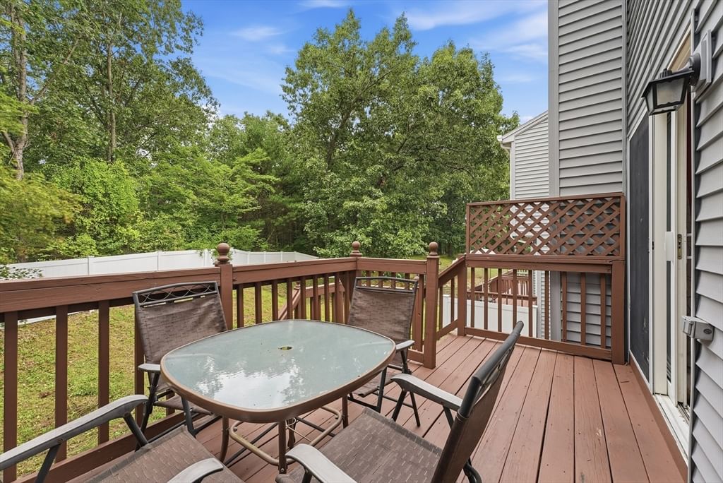 17 Waters Edge #17 Ludlow — Photo 21 of 23