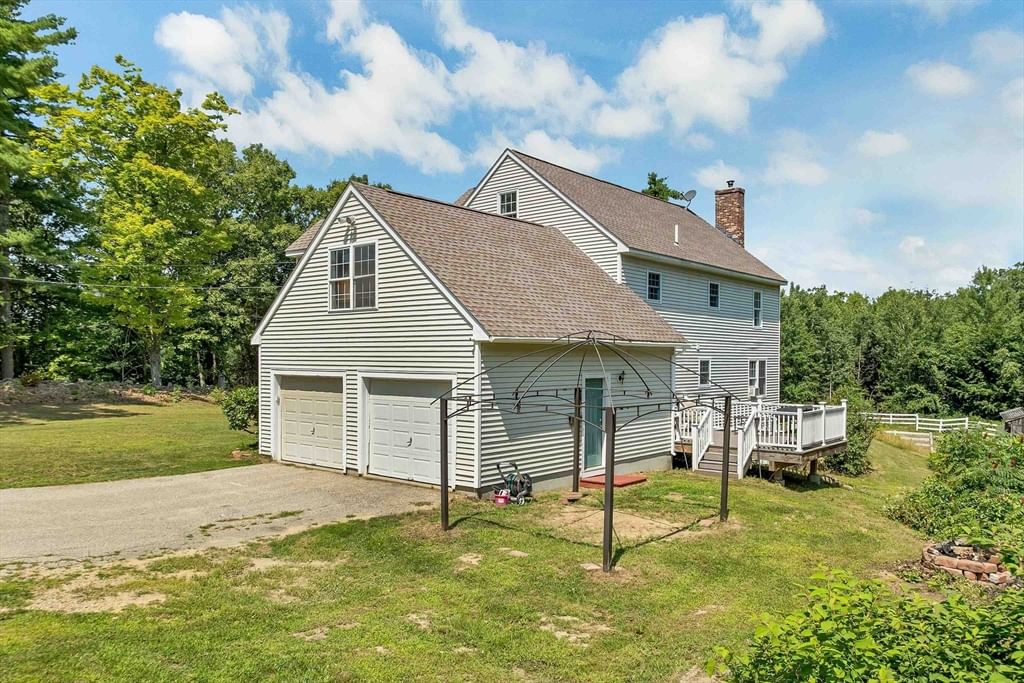 197 Grapevine, Dunbarton, NH 03046 photo 5