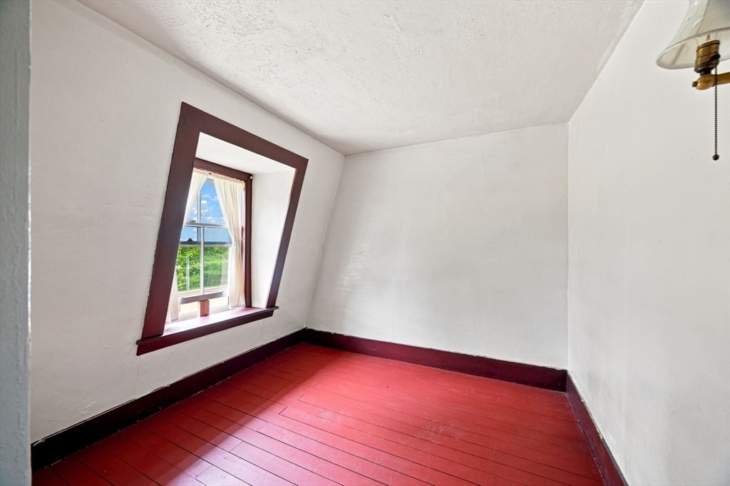 158 Skyline Trl Middlefield — Photo 29 of 40
