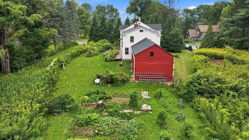 158 Skyline Trl Middlefield — Photo 32 of 40