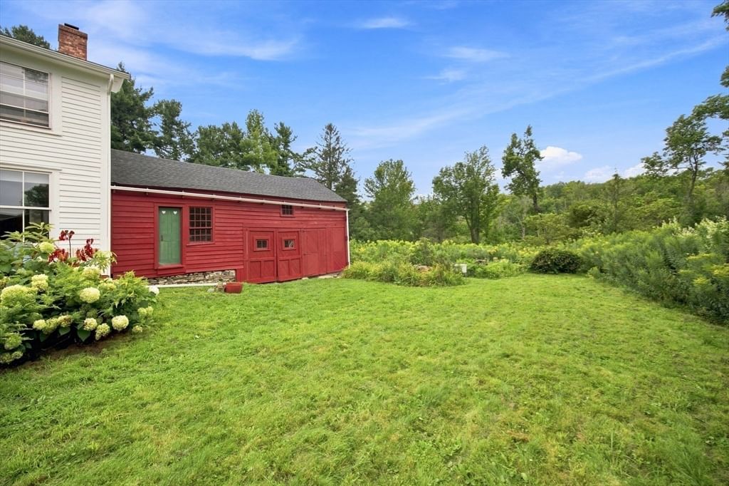 158 Skyline Trl Middlefield — Photo 34 of 40