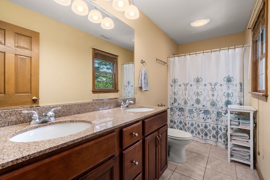 19 Gerard Lane #19 Chicopee — Photo 6 of 31