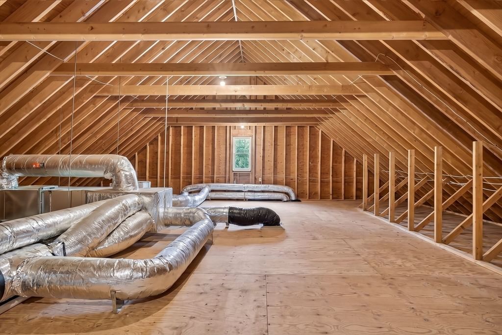 114 Fox Run Rd Bolton — Photo 36 of 42