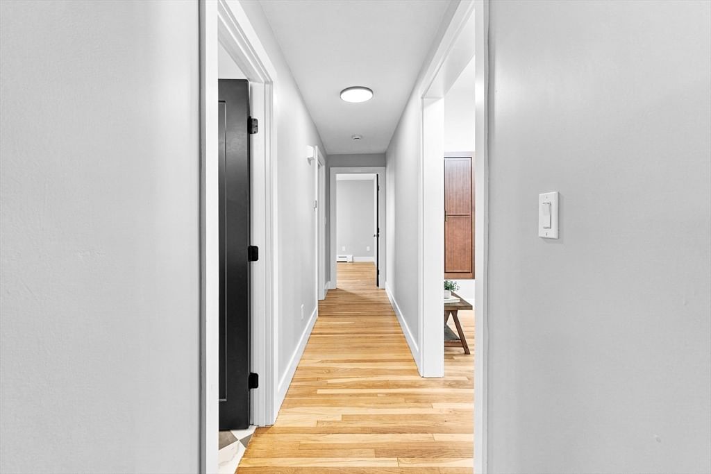21 Hilltop Rd Dartmouth — Photo 18 of 24
