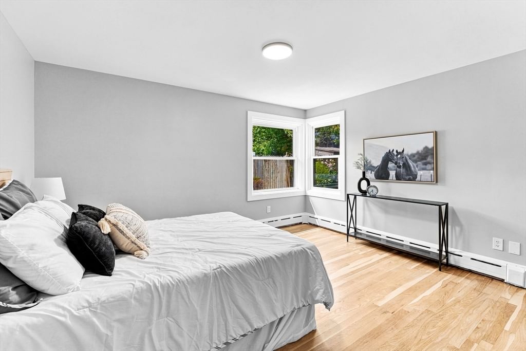 21 Hilltop Rd Dartmouth — Photo 20 of 24