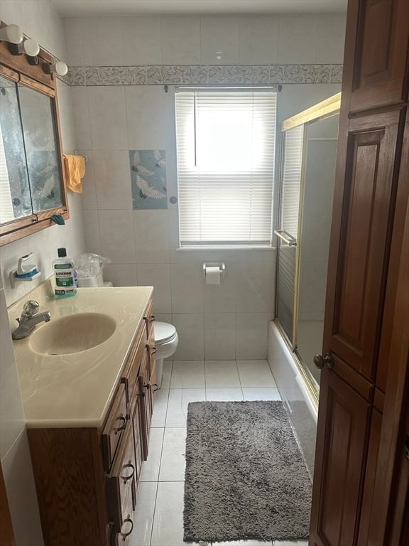53 Rogers Ave. #2 Somerville — Photo 4 of 10