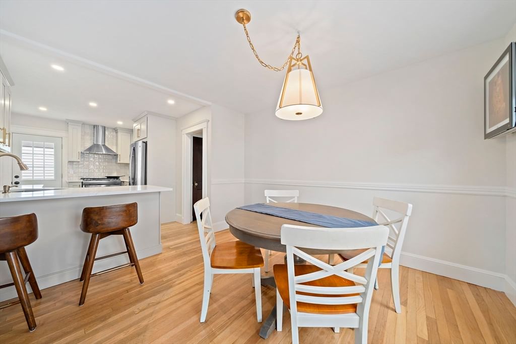 18 Thurlow St Boston — Photo 6 of 28