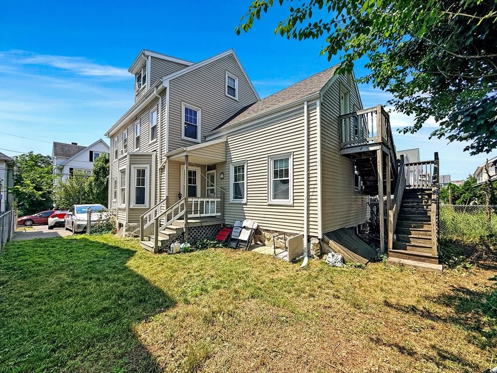 76 Baldwin Ave Everett — Photo 7 of 41