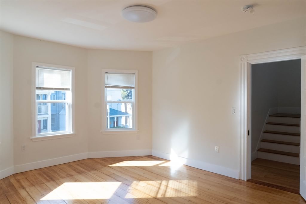 20 Rill Boston — Photo 15 of 15