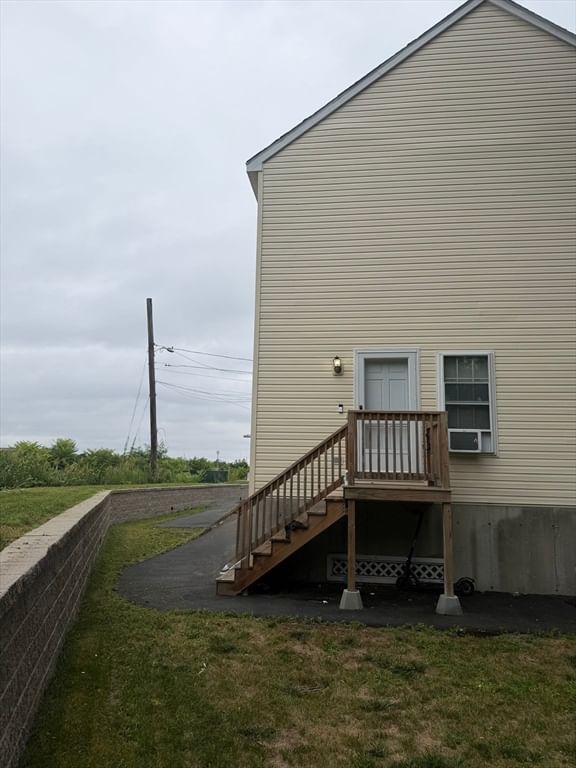 130 Washburn Ave Revere — Photo 6 of 36