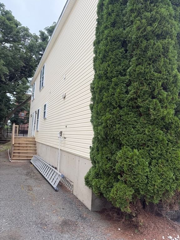 130 Washburn Ave Revere — Photo 7 of 36