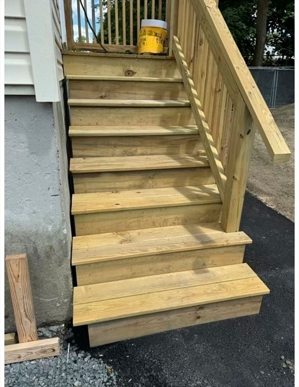130 Washburn Ave Revere — Photo 8 of 36