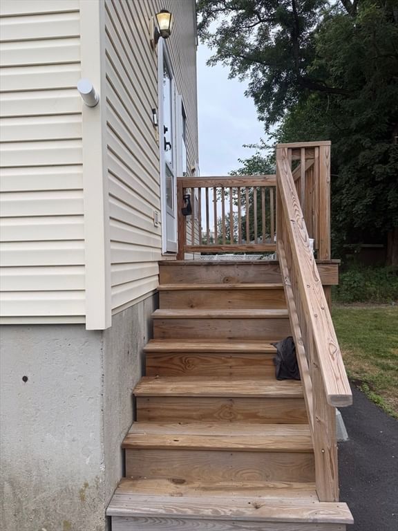 130 Washburn Ave Revere — Photo 9 of 36