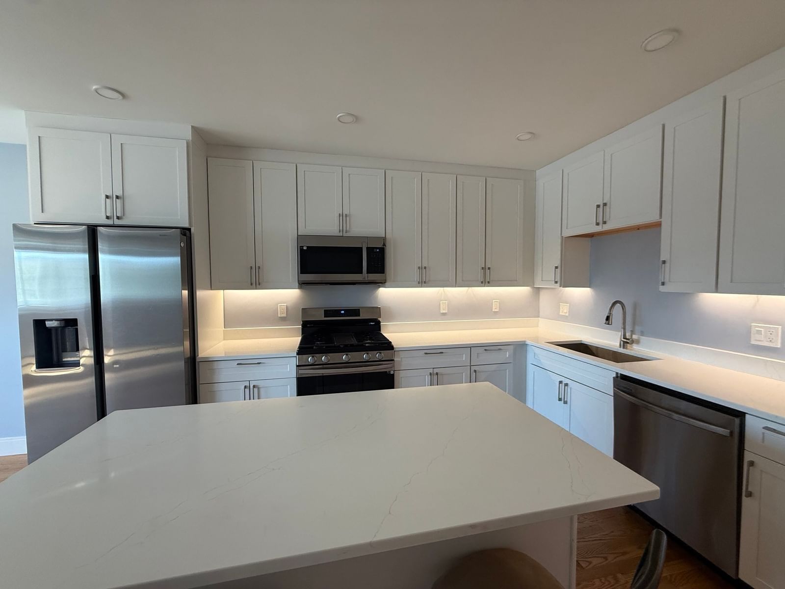 863 Saratoga St. #3 Boston — Photo 6 of 26