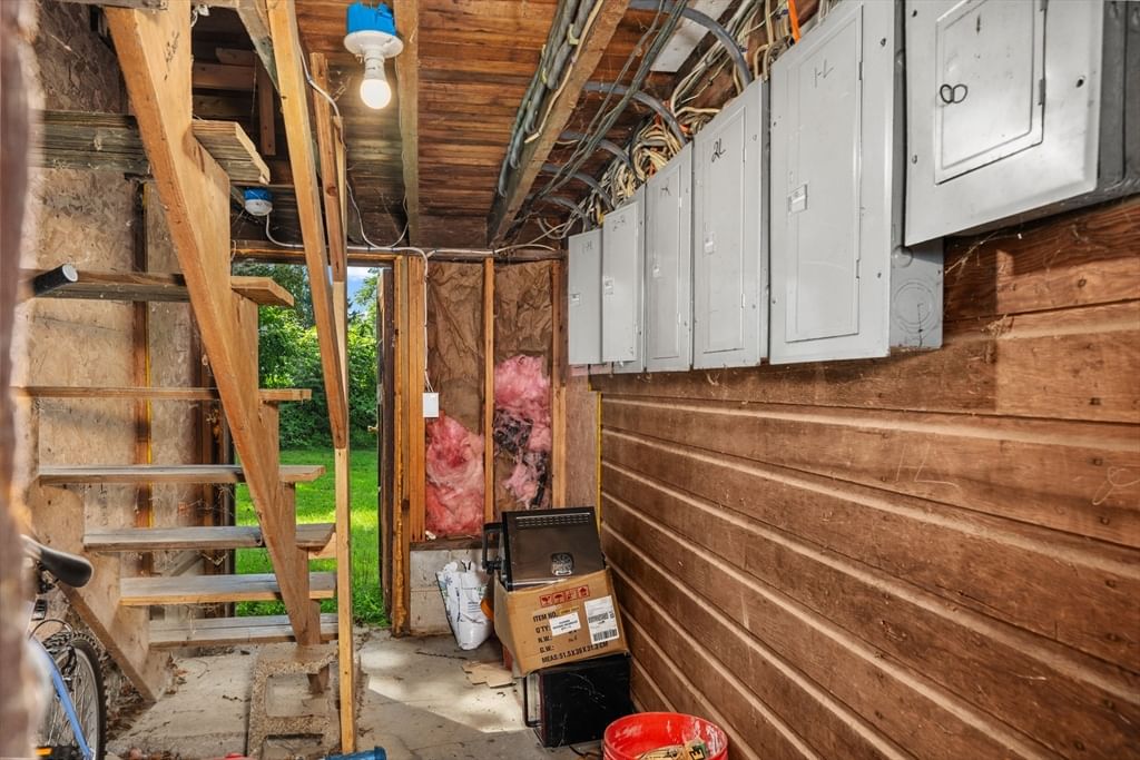 102 Sayles Street Southbridge — Photo 40 of 40